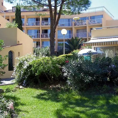 Residenz Pinéa Calvi (Corsica)